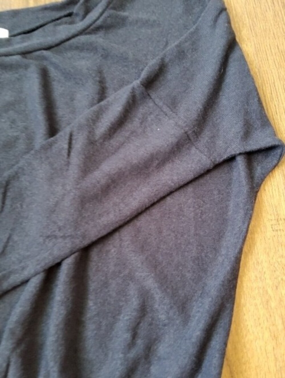 LAmade Navy Crewneck Drawstring Hem Sweater NWT Medium - Picture 4 of 14